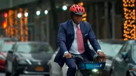 Новый мэр Нью-Йорка выбрал велосипед