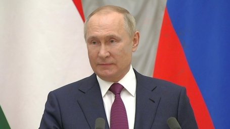 Путин подтвердил готовность предоставить Порошенко убежище