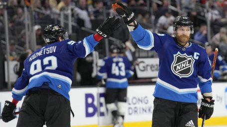 Гол Кузнецова помог выиграть Матч всех звезд НХЛ