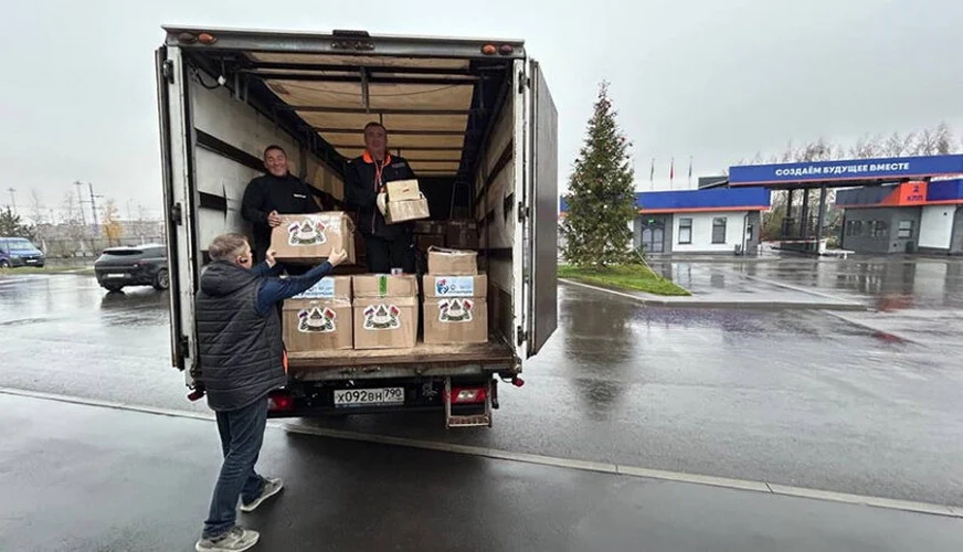 ВЕКПРОМ дарит компьютеры детям Братской Беларуси ВЕКПРОМ дарит компьютеры детям Братской Беларуси